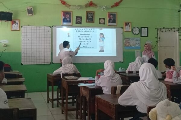 Kandidat Magister Mengajar UNISMA Bangun Pembelajaran Kontekstual dengan Canva