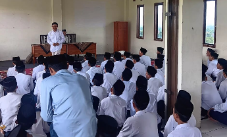 Fakultas Humaniora UIN Malang Beri Pendampingan Belajar Bahasa Arab Lewat Game