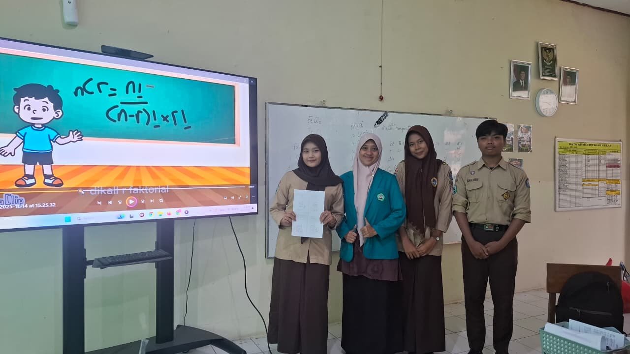 Magister UNISMA Beri Pembelajaran Digital Berbasis FlipaClip kepada Siswa MAN Lamongan