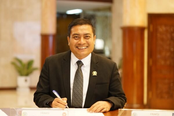 Puguh Pamungkas : Bus Trans Jatim Dongkrak Ekonomi dan Pariwisata Malang Raya