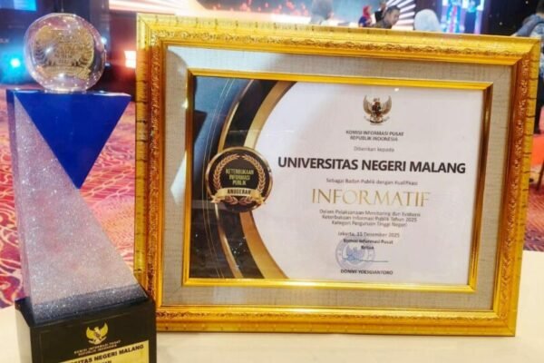 UM Pertahankan Predikat Informatif 4 Tahun Berturut-turut dalam Anugerah KIP