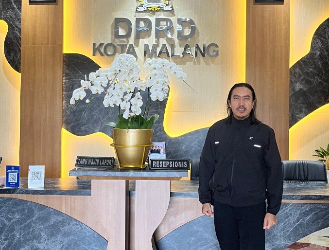 Akhdiyat Syabril Ulum Soroti Bandelnya Masyarakat Parkir Liar di Kayutangan