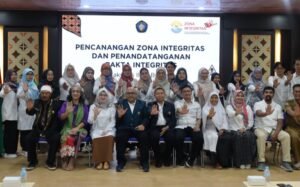 Pencanangan Zona Integritas, FIB UB Bangun Budaya Kerja Professional, Bersih, dan Beretika