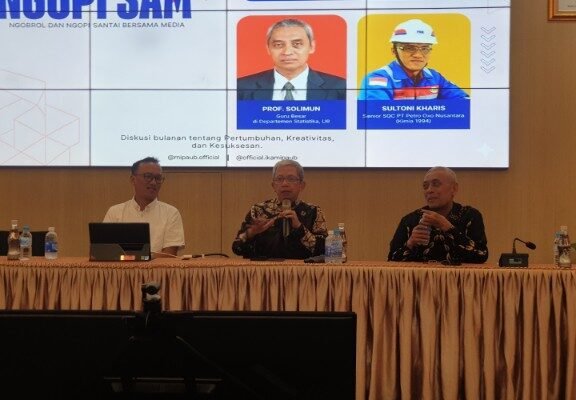 FMIPA UB Gelar Ngopi Sam Hadirkan Dua Profil Sukses