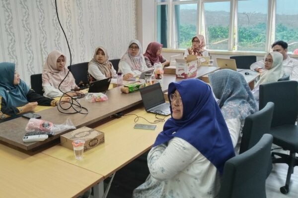 Prodi Farmasi UIN Malang Genjot Transformasi   Laboratorium Modern hingga 'Coaching' Dosen Hibah