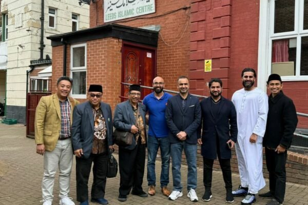 UNISMA Malang Perluas Jejaring Global, Teken MoU dengan Al Kauthar Academy Leeds dan PCINU Inggris