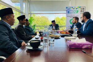 UNISMA Malang MoU dengan Organisasi Kemanusiaan Inggris Minhaj Welfare Foundation