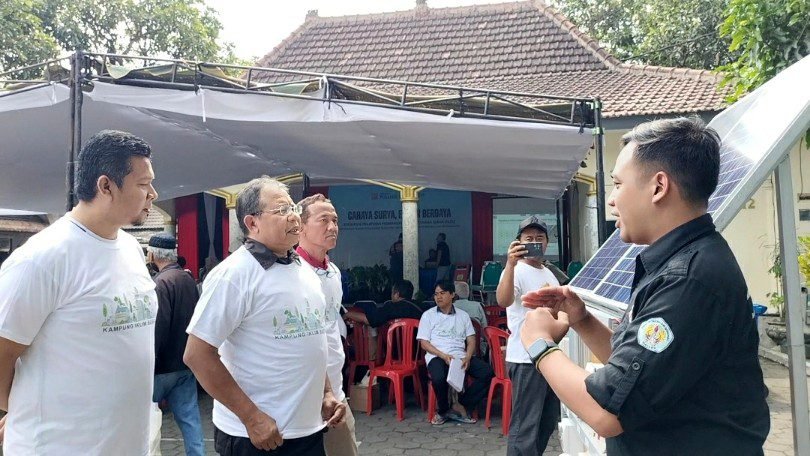 ITN Malang Kenalkan Teknologi PLTS kepada Warga Madyopuro, Dukung Kampung Iklim Berkelanjutan