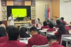 Founder Social Movement Institute Soroti Krisis Moral Perlawanan Mahasiswa dalam Kuliah Tamu Nasional UMM