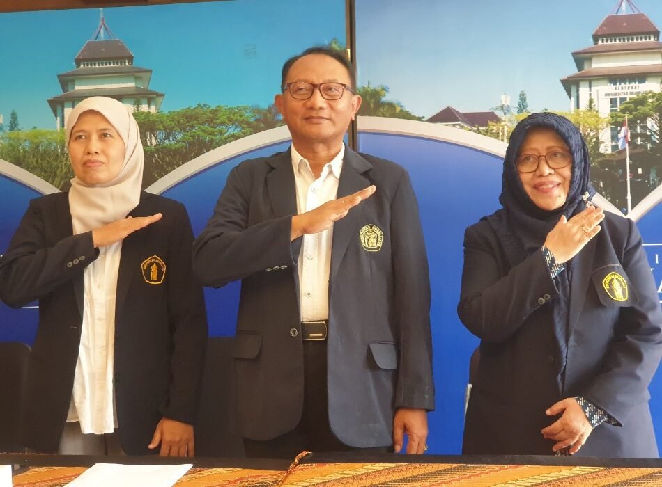  UB Kukuhkan Tiga Guru Besar Baru, Hadirkan Inovasi AI Kelautan, Diversifikasi Pangan hingga Ekonomi Sirkular