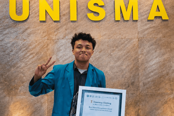 Mahasiswa FIA Unisma Malang Raup Omzet Puluhan Juta dari Bisnis Ekspor Fashion