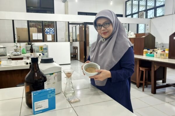 Dosen ITN Malang Ubah Limbah B3 Galangan Kapal Jadi Silika Gel Bernilai Tinggi, Siap Kurangi Impor