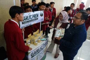 Feed Innovation Expo UMM Hadirkan Inovasi Pakan Organik, Mahasiswa Ciptakan Antibiotik untuk Unggas