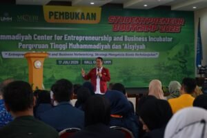Studentpreneur Bootcamp 2026 UMM, Mentan Amran Tekankan Pentingnya Mental Tahan Banting