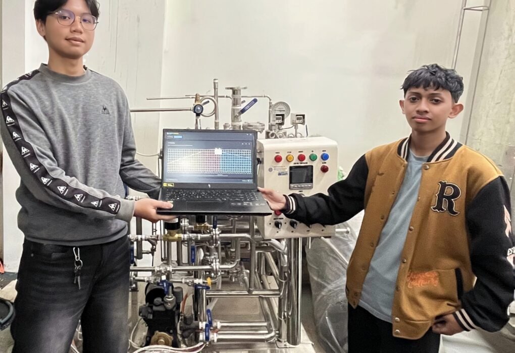 Mahasiswa Vokasi UB Kembangkan Sistem Monitoring Retort Berbasis IoT, Dipamerkan di Forum Nasional BPOM