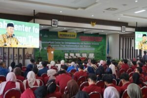 Studentpreneur Bootcamp 2026 UMM, Wamen Diktisaintek Soroti 1,1 Juta Sarjana Belum Bekerja