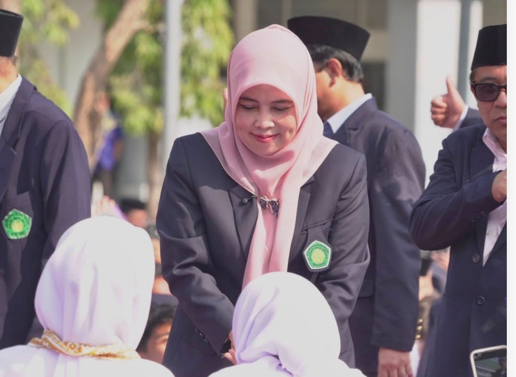 Bunda Rektor UIN Malang Sambut Maliki Muda dengan Pesan Haru: Jangan Pernah Lupakan Orang Tua