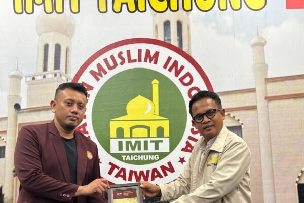 KKN Internasional UMM Bekali PMI Taiwan Keterampilan AI dan Affiliate Marketing