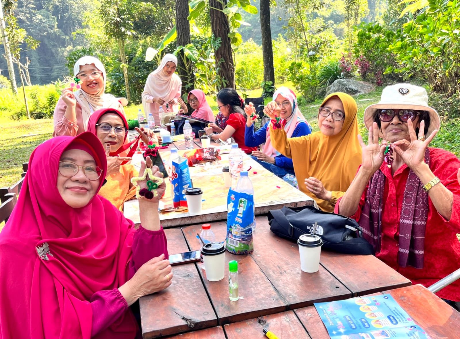 Tim KALCER FIK UM Tingkatkan Kesehatan Mental dan Kognitif Lansia di Kota Malang Lewat Program Inovatif