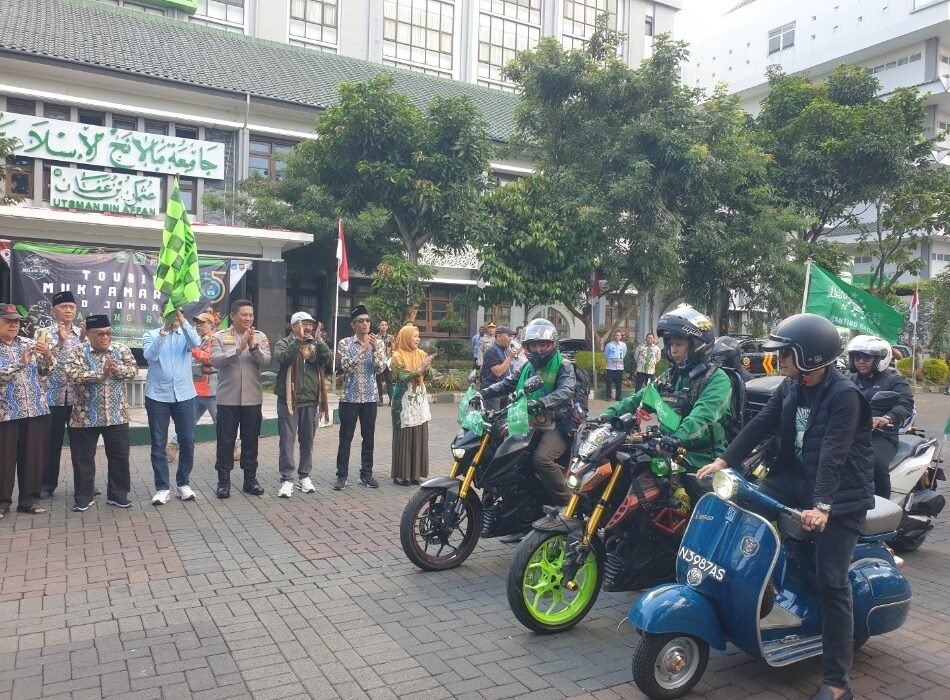 Rektor UNISMA Malang Bersama Wali Kota dan Kapolresta Berangkatkan 65 Biker NU ke Muktamar