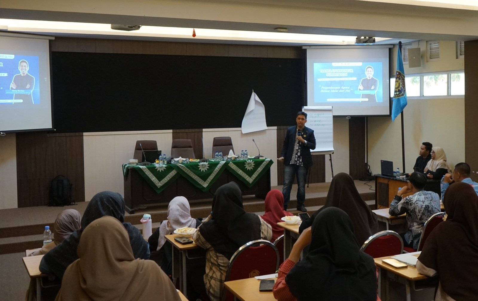 CoE PBA UMM Perkuat Pembelajaran Praktik, Mahasiswa Terjun Langsung ke Industri Bahasa Global