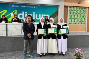FKIK UIN Malang Beri Penghargaan Lulusan Terbaik 2026, Bukti Komitmen Cetak Tenaga Kesehatan Berprestasi
