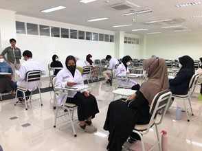 Jelang OSCE, Mahasiswa Farmasi UIN Malang Digembleng Lewat SCOPOLAMIN 2026