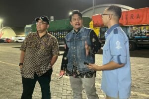 Menembus Jalur Longsor, Tim Kemanusiaan UM Bergerak 10 Jam ke Manggarai Timur Daerah Terdampak Gempa