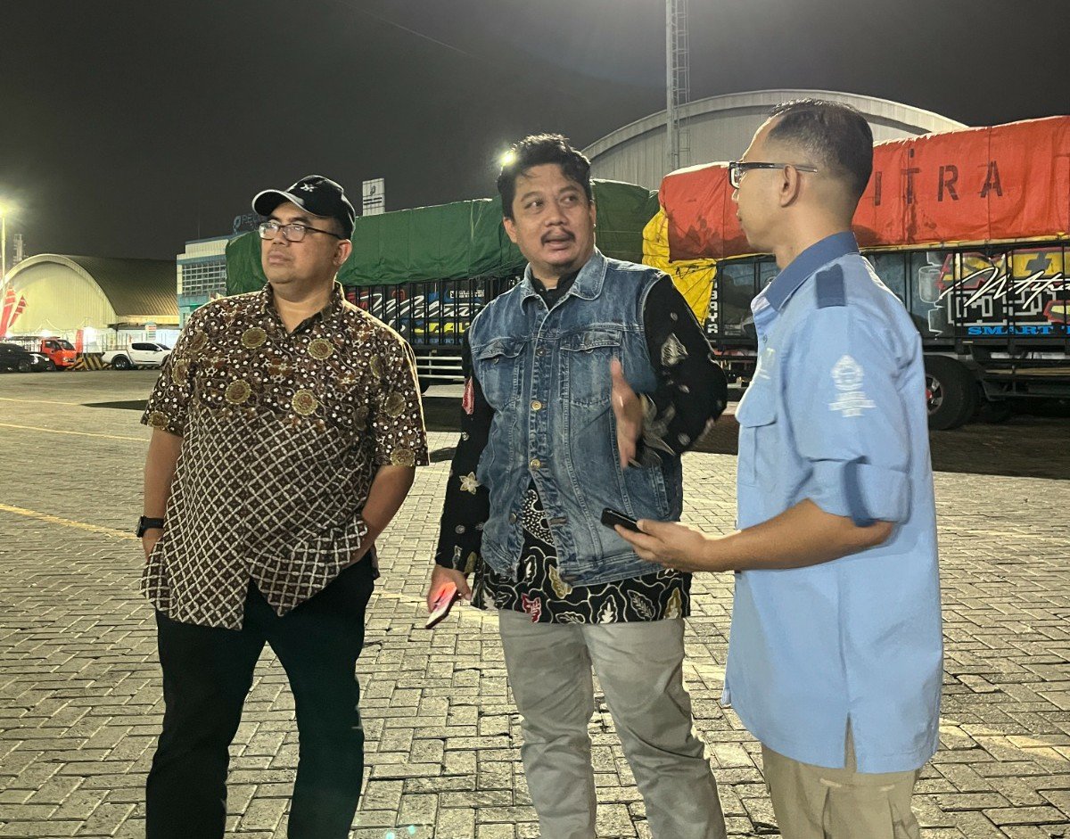 Menembus Jalur Longsor, Tim Kemanusiaan UM Bergerak 10 Jam ke Manggarai Timur Daerah Terdampak Gempa