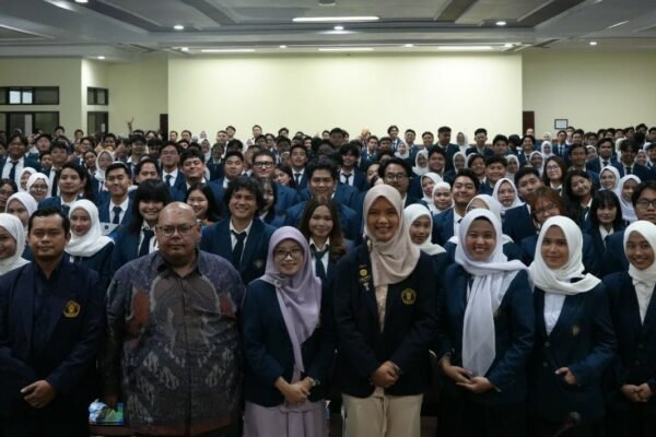 FEB UB Cetak Sejarah, Yudisium Terbesar Lepas 508 Lulusan Siap Hadapi Dunia Global