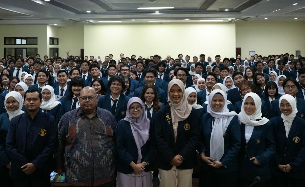 FEB UB Cetak Sejarah, Yudisium Terbesar Lepas 508 Lulusan Siap Hadapi Dunia Global