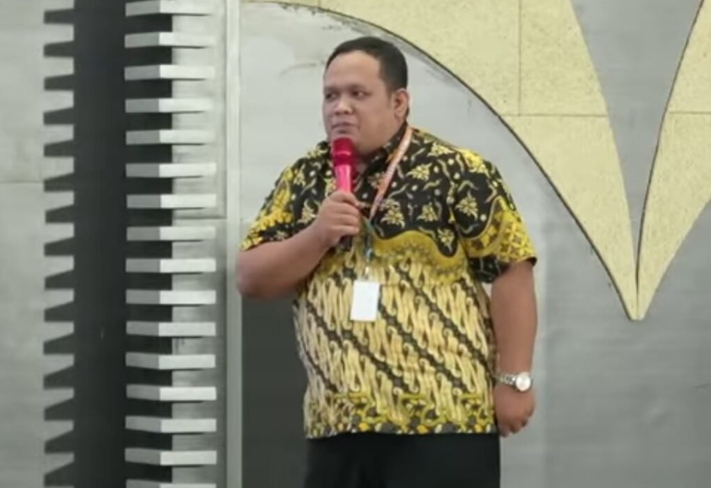 Miliki 26 Sekolah Binaan, Alumni Magister Pendidikan Matematika Unisma Sukses Jadi Mentor Olimpiade