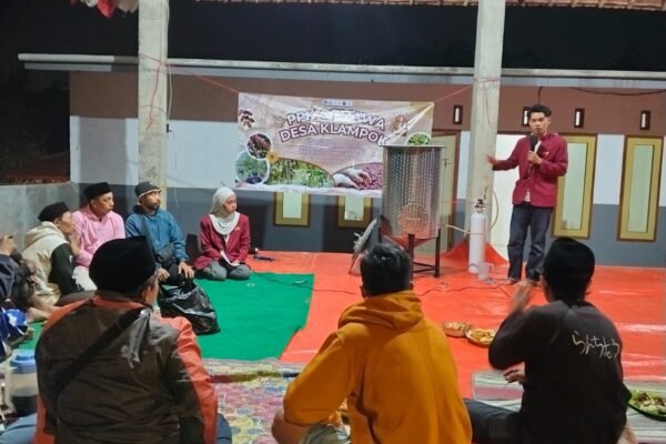 Dari Kebun ke Green Bean, Mahasiswa UMM Bantu Petani Klampok Tingkatkan Nilai Kopi