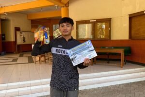 Dari Membantu Lipat Parasut, Farrel Mahasiswa ITN Malang Jadi Juara Paralayang Jatim