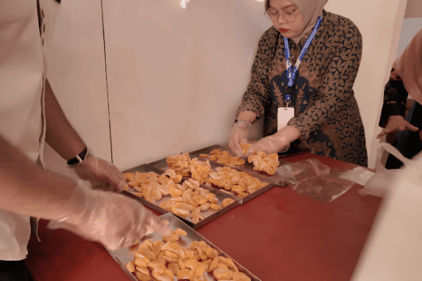Jeruk Batu Naik Kelas, UMKM Olah Buah Segar Jadi Camilan Bernilai Tinggi dengan Freeze Dryer