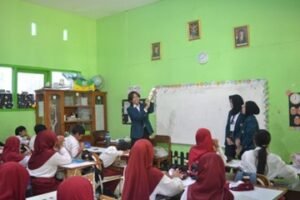 Program SpeakOut UB Bikin Siswa SD Berani Bicara Bahasa Inggris