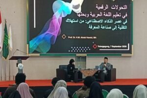 Jadi Pembicara Seminar di UIN Tulungagung, Prof Hamid Dorong Transformasi Pembelajaran Bahasa Arab di Era AI