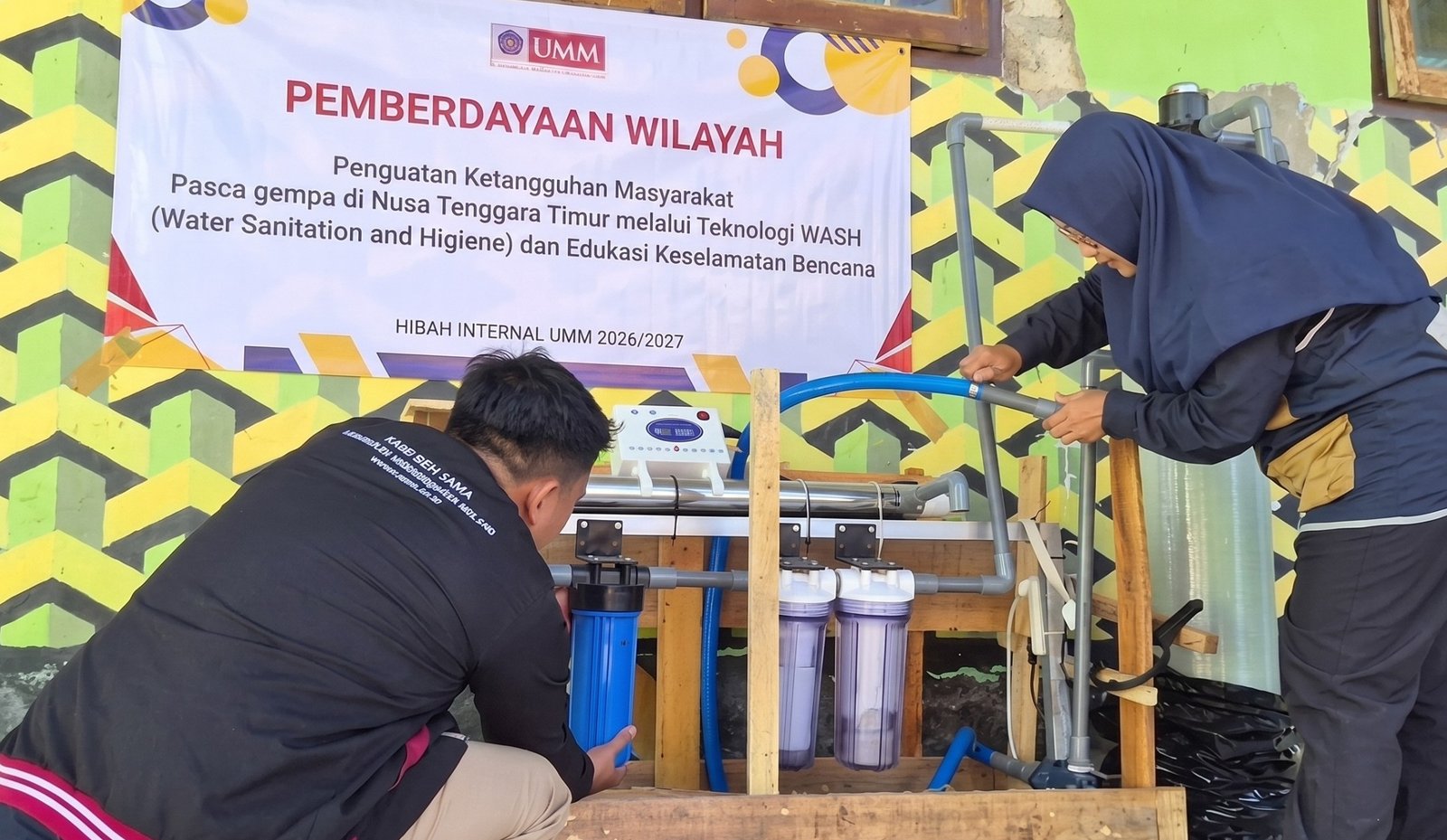 Pipa Rusak Pascagempa, UMM Bawa Teknologi Pemurni Air ke Flores