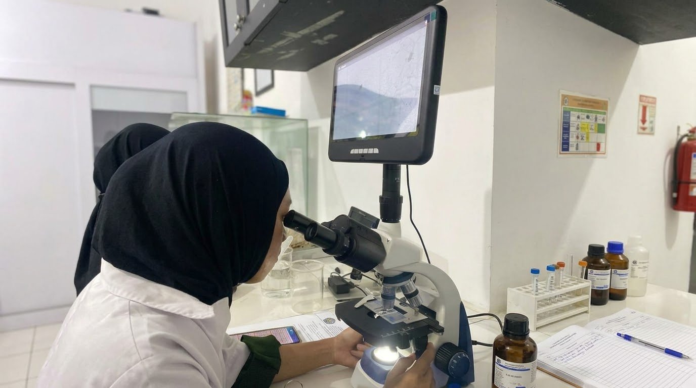 Jadi Asisten Praktikum, Mahasiswa UMM Ini Raih Pekerjaan Sebelum Lulus