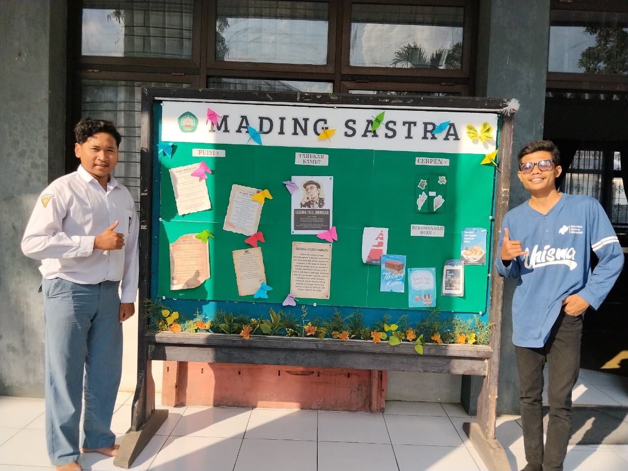 Mading KSM-PBLI UNISMA Hidupkan Kreativitas Siswa SMA Islam Nusantara Malang