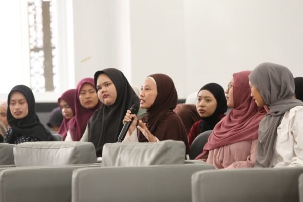 Mahasiswa BSA UIN Malang Perdalam Metodologi Penelitian untuk Persiapan Skripsi.