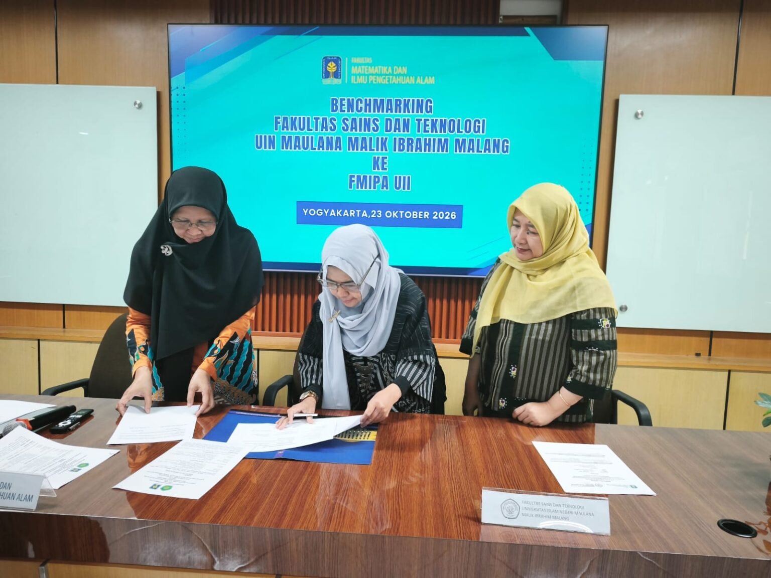 FST UIN Maliki dan FMIPA UII Perkuat Sistem Penjaminan Mutu Akademik