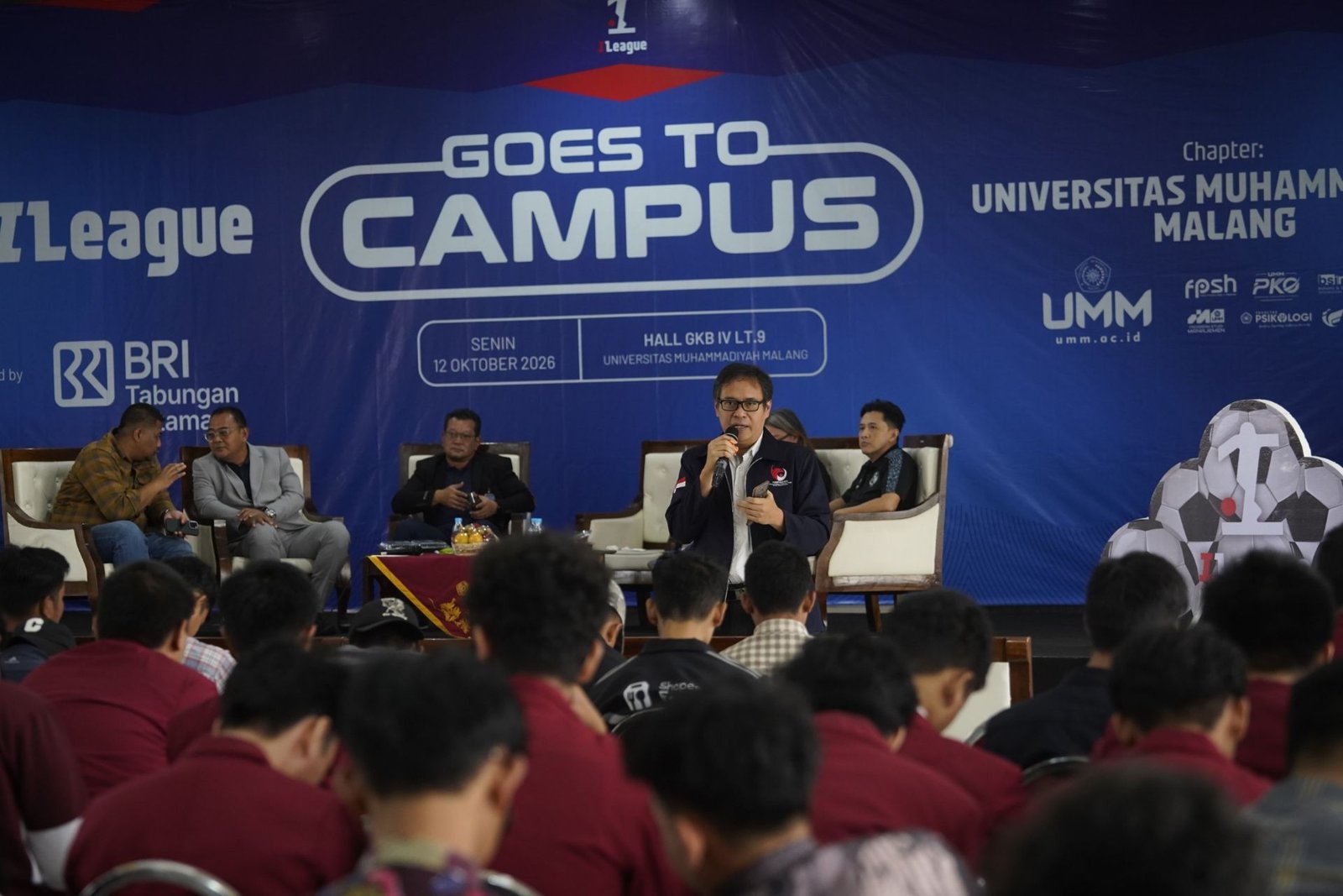 UMM Buka Wawasan Mahasiswa tentang Karier di Balik Lapangan Hijau
