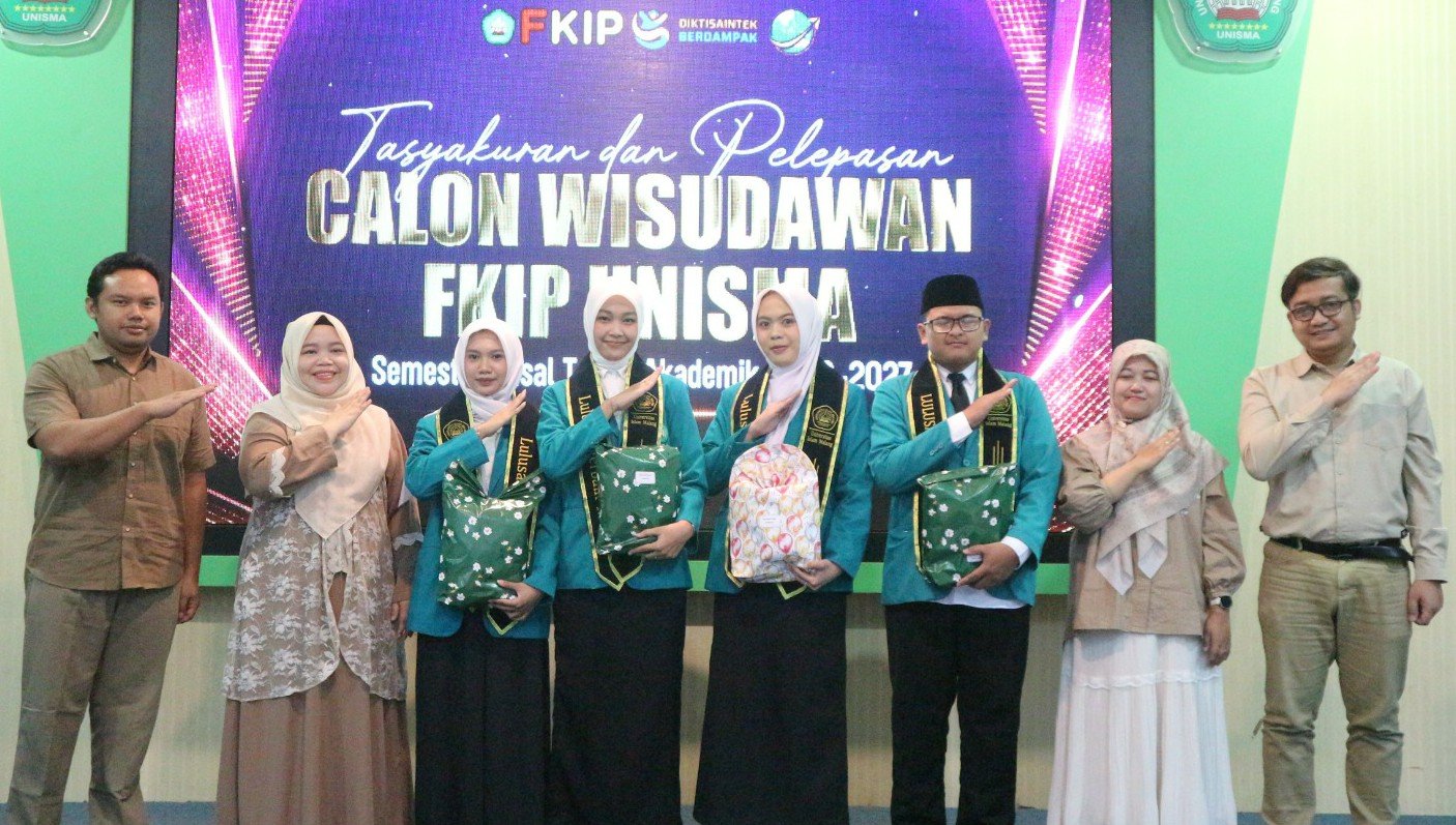 Empat Mahasiswa Berprestasi Warnai Pelepasan Wisudawan FKIP UNISMA
